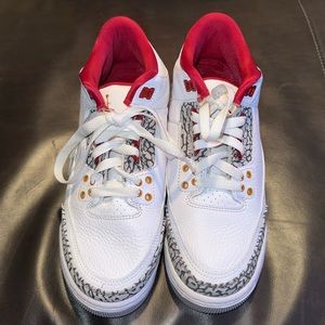 2022
Air Jordan 3 Retro GS 'Fire Red' 2022